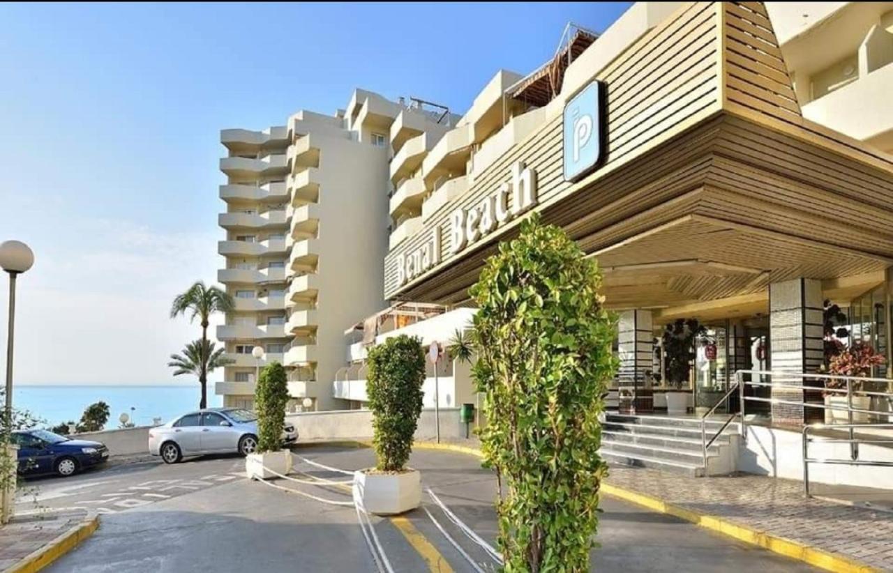 Benalbeach Holidays ベナルマデナ エクステリア 写真
