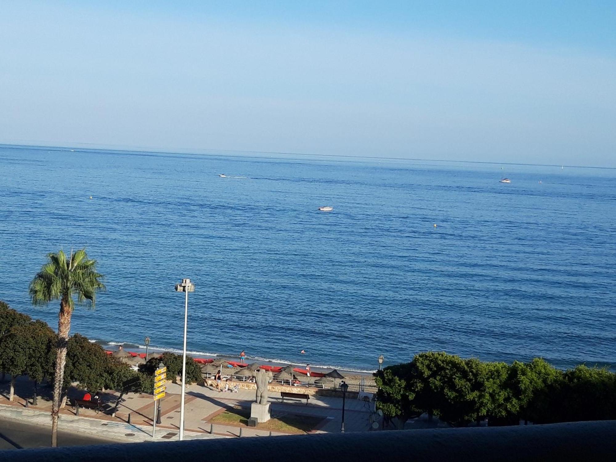 Benalbeach Holidays ベナルマデナ 部屋 写真